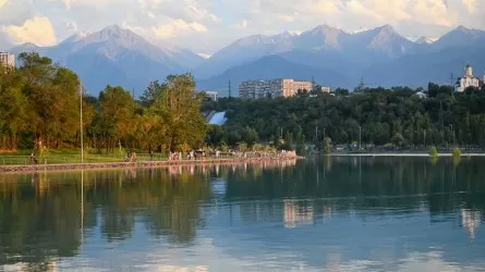 Алматыдағы Сайран көліне тағы бір адам батып кетті