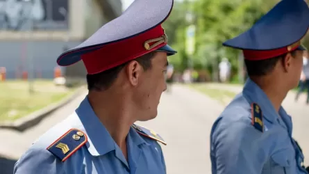 Шымкентте полицей әріптесін зорлады деген күдікке ілінді