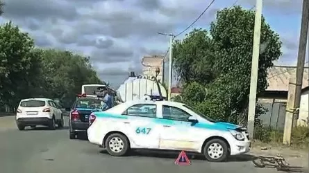 Велосипедист погиб под колесами КАМАЗа в Семее