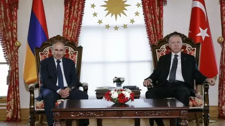 О чем говорили во время исторической встречи Эрдоган и Пашинян 