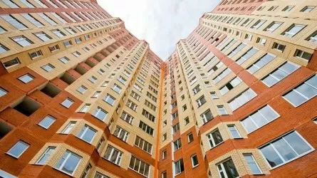Детей-сирот оставили без жилья в одном из регионов Казахстана 