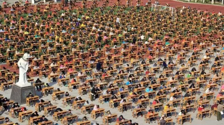 Қытай мектептерінде емтихан басталуына байланысты жасанды интеллект жүйелері өшірілді