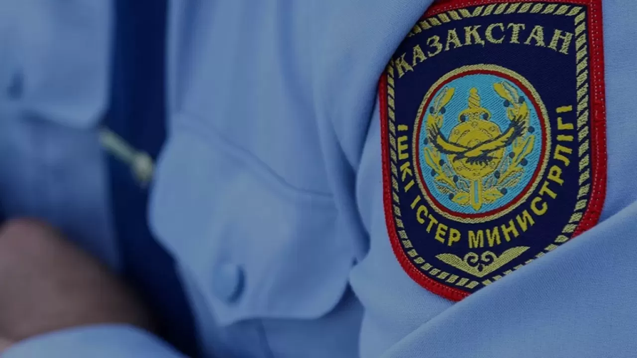 Высокопоставленного полицейского Шымкента обвинили в изнасиловании