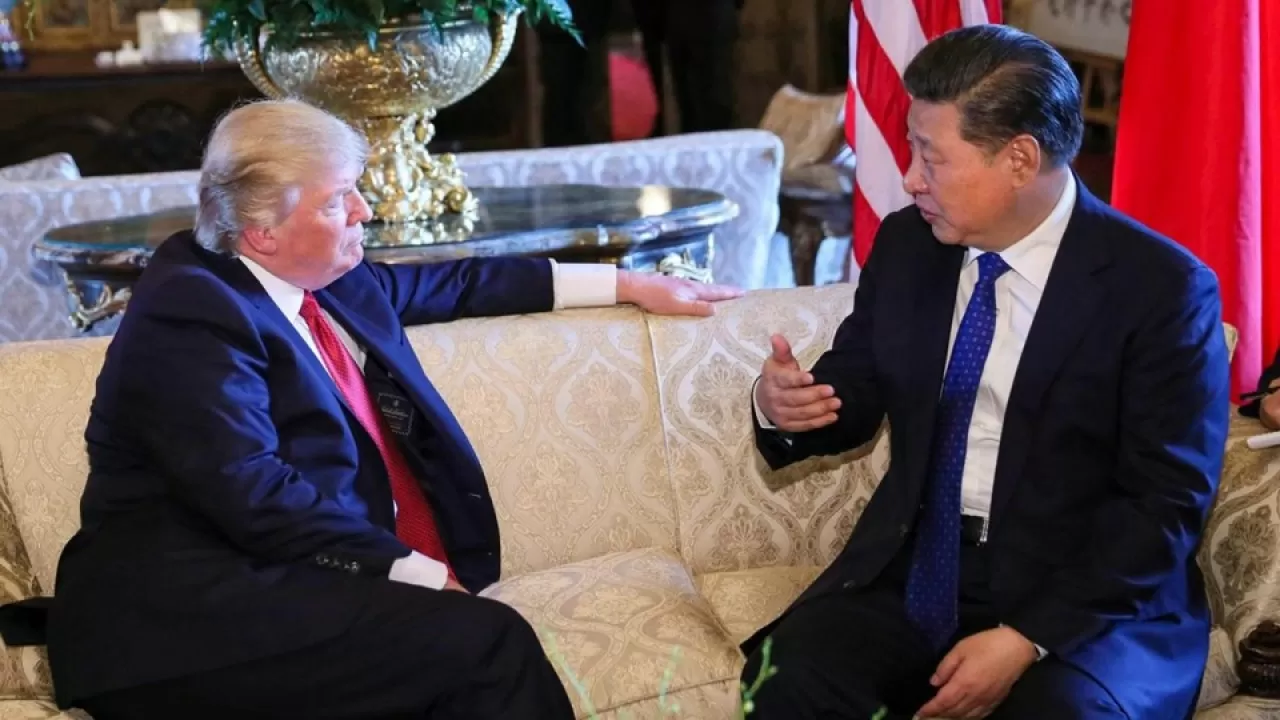 Трамп заявил, что с Си Цзиньпином "чрезвычайно трудно договориться"  