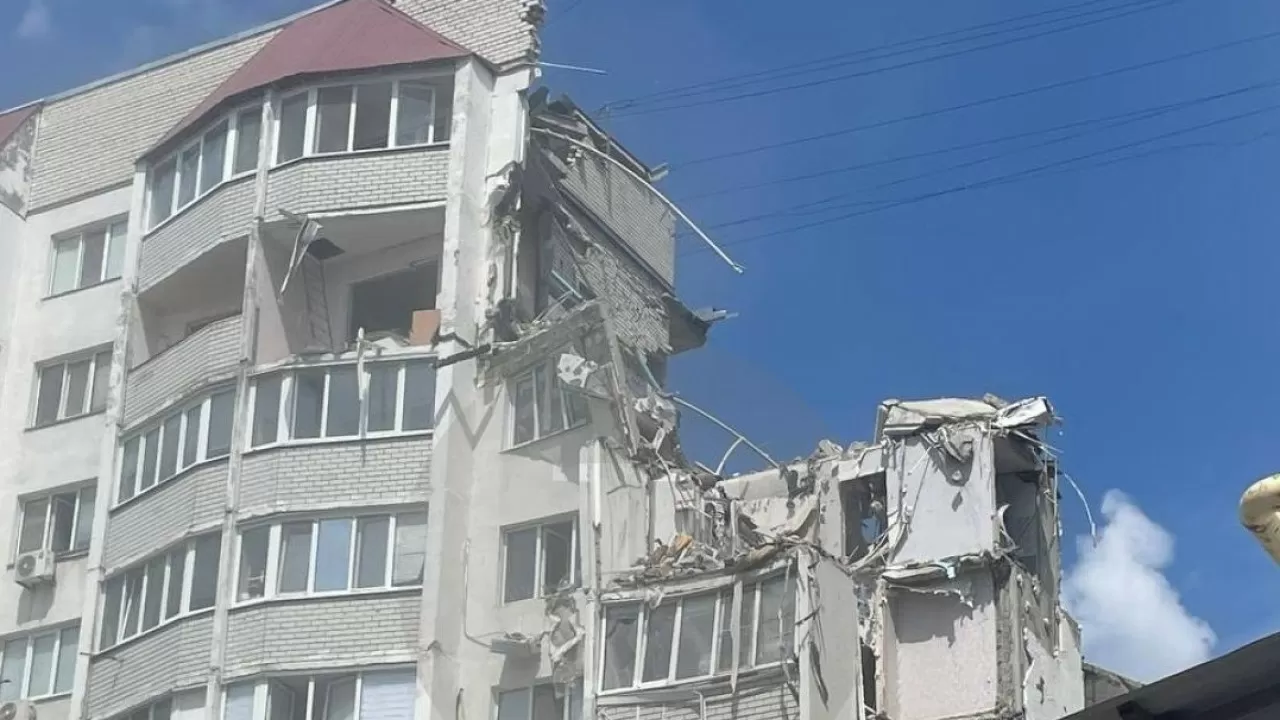 Взрыв газа в Саратове: есть жертвы, в том числе ребенок  