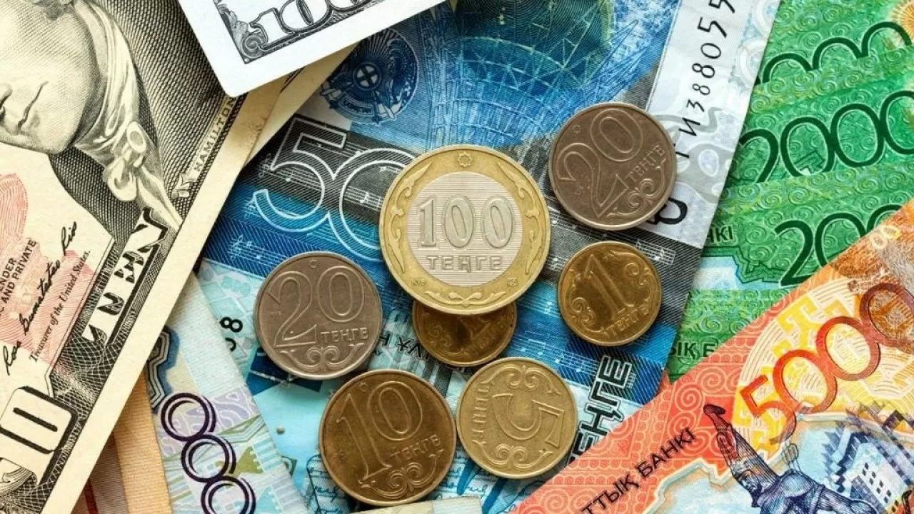 11 шілдедегі Астана және Алматы айырбастау пункттеріндегі валюта бағамы 