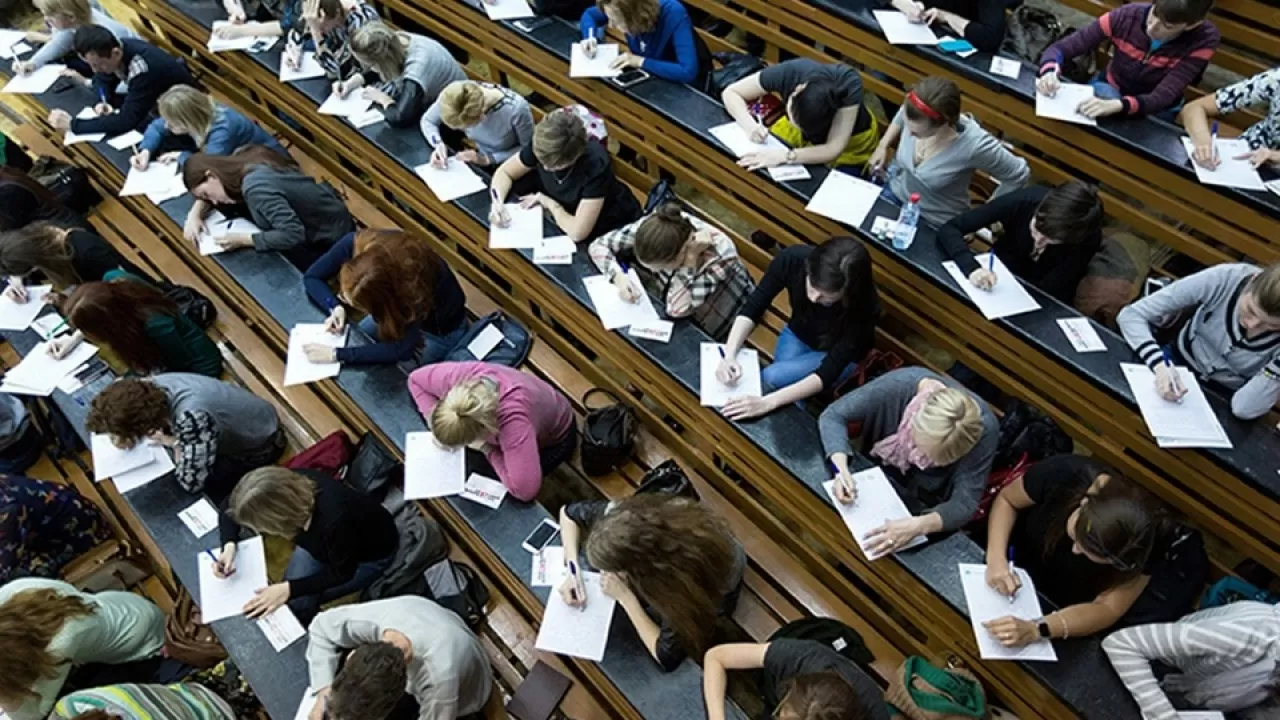 Как поступить в филиалы зарубежных вузов в Казахстане