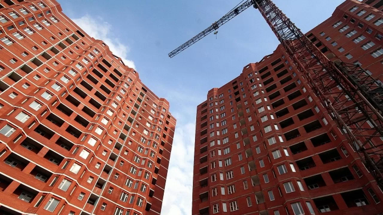 Строители в Казахстане затягивают пояса: почему как раньше продаж не будет  