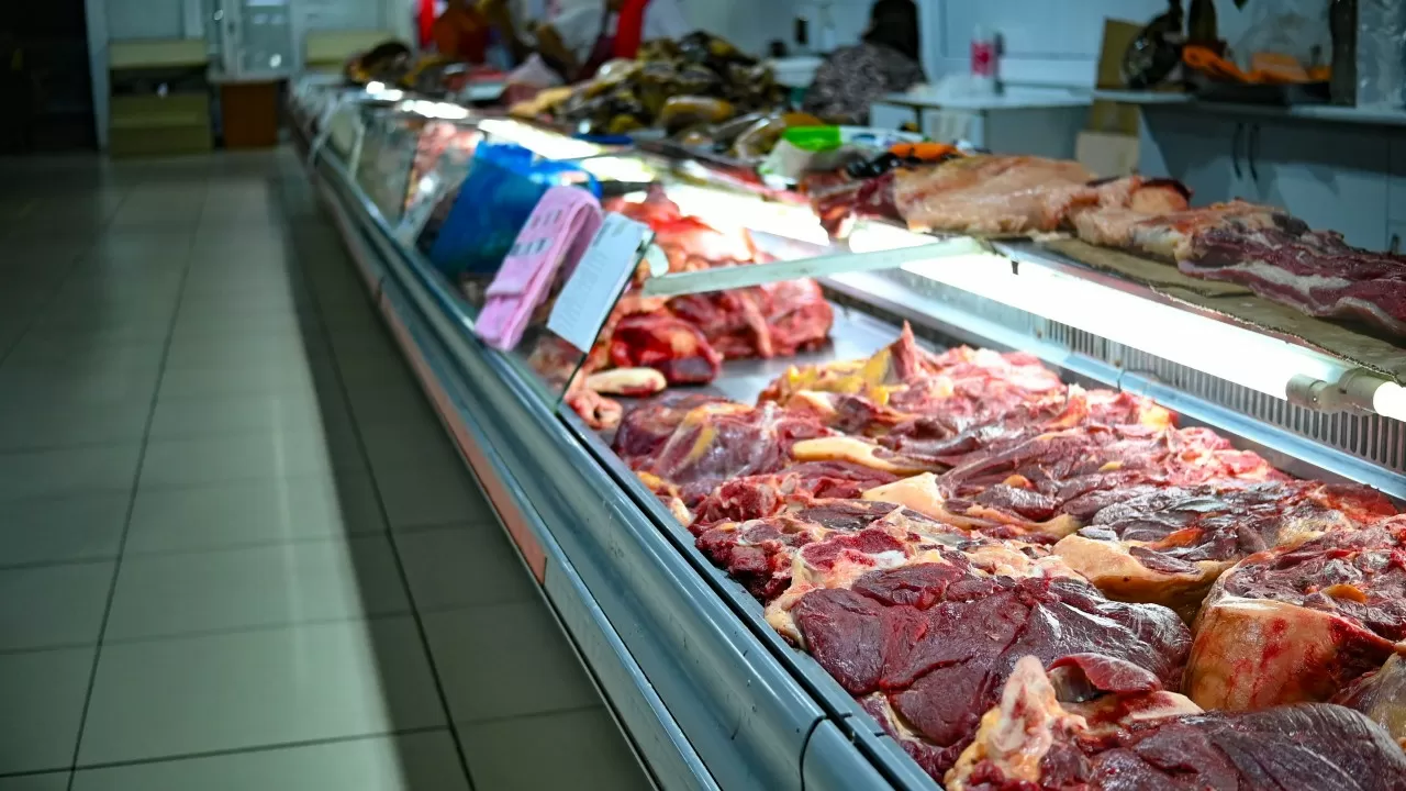 Мясо для актюбинцев стало дорогим удовольствием
