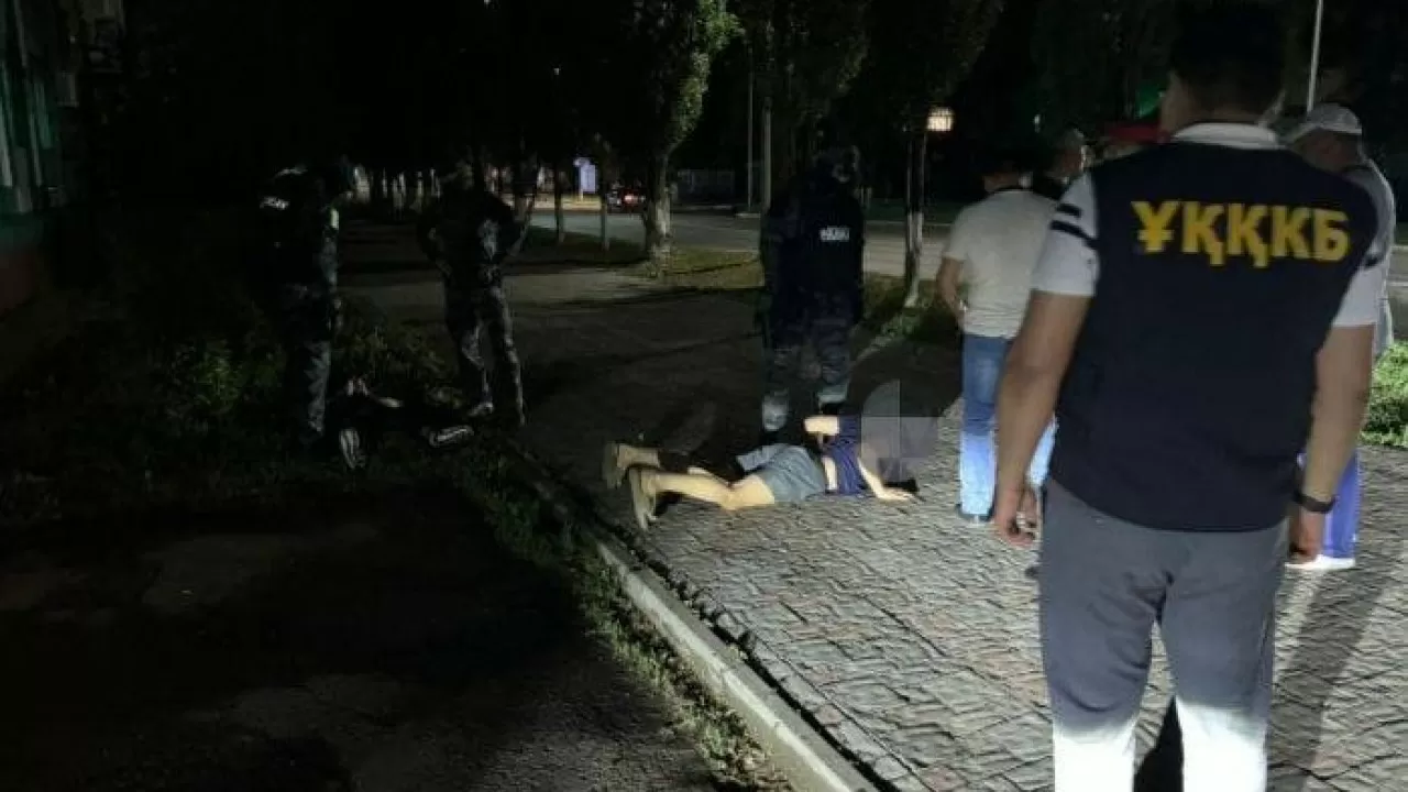Группу крупных вымогателей задержали в Костанае  