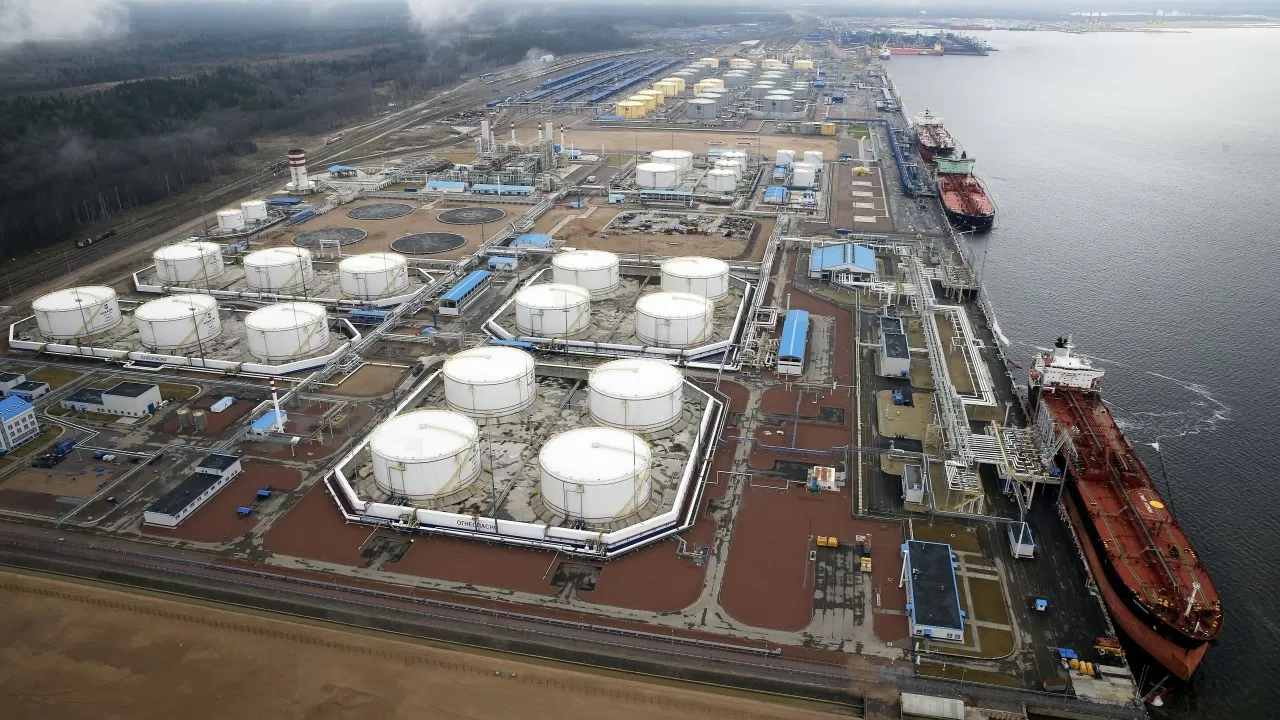 Экспорт казахстанской нефти через Черное море приостановлен: ответ минэнерго