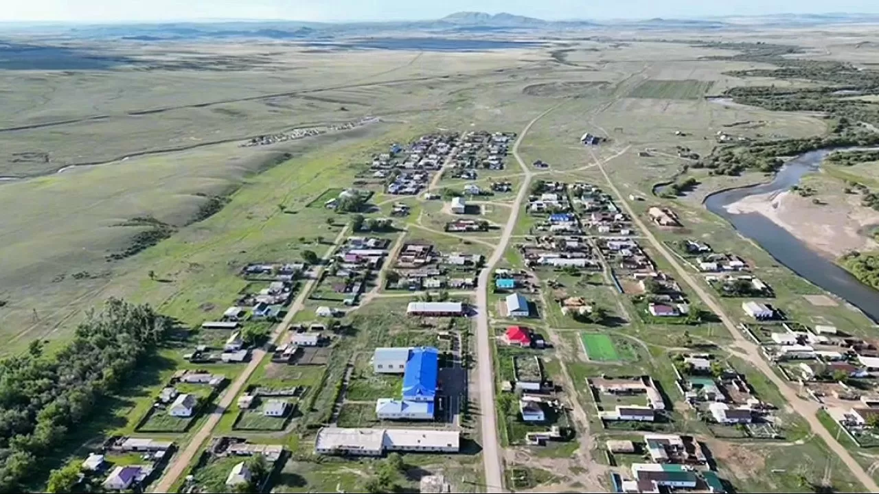 Участковый вдохновил село на трезвую жизнь в области Абай 