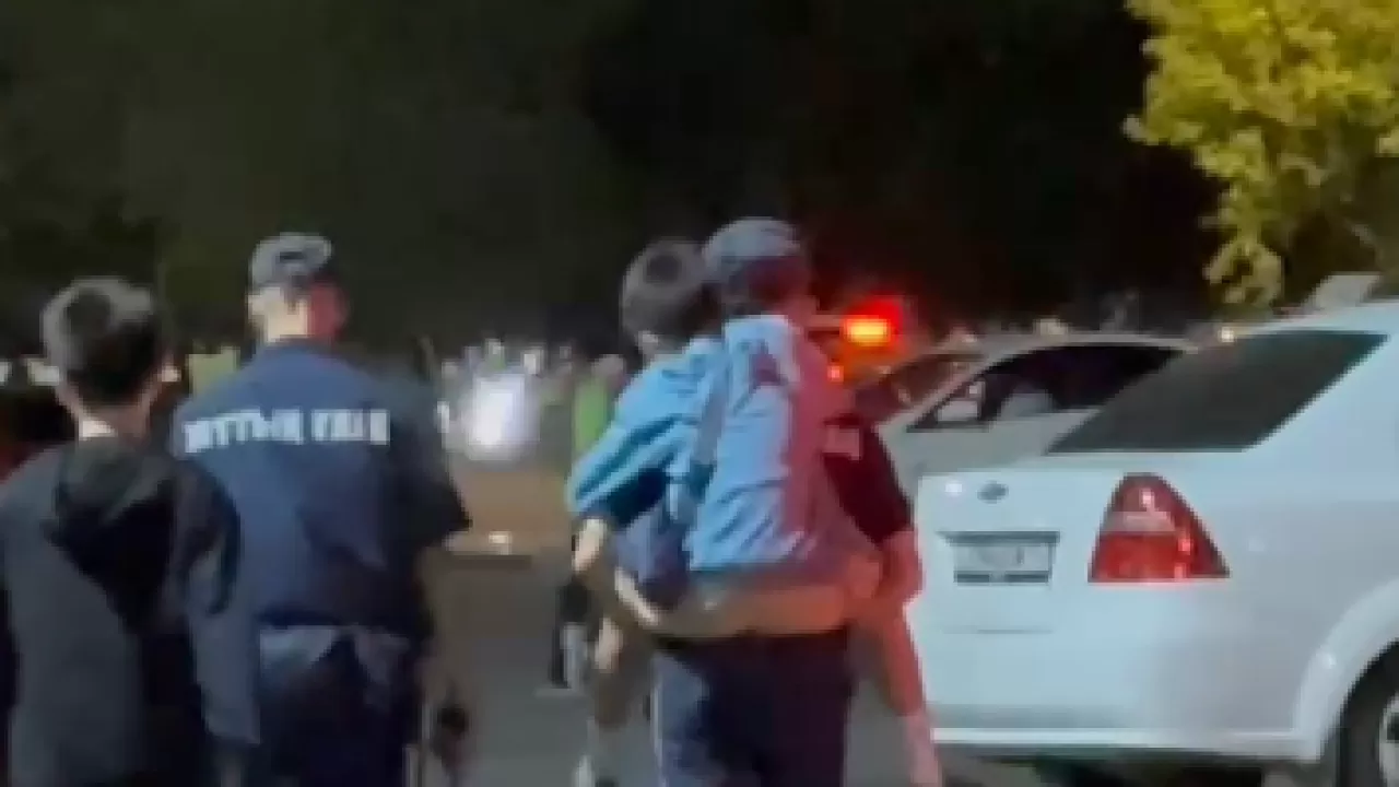 В Астане гвардейцы оказали помощь подростку 
