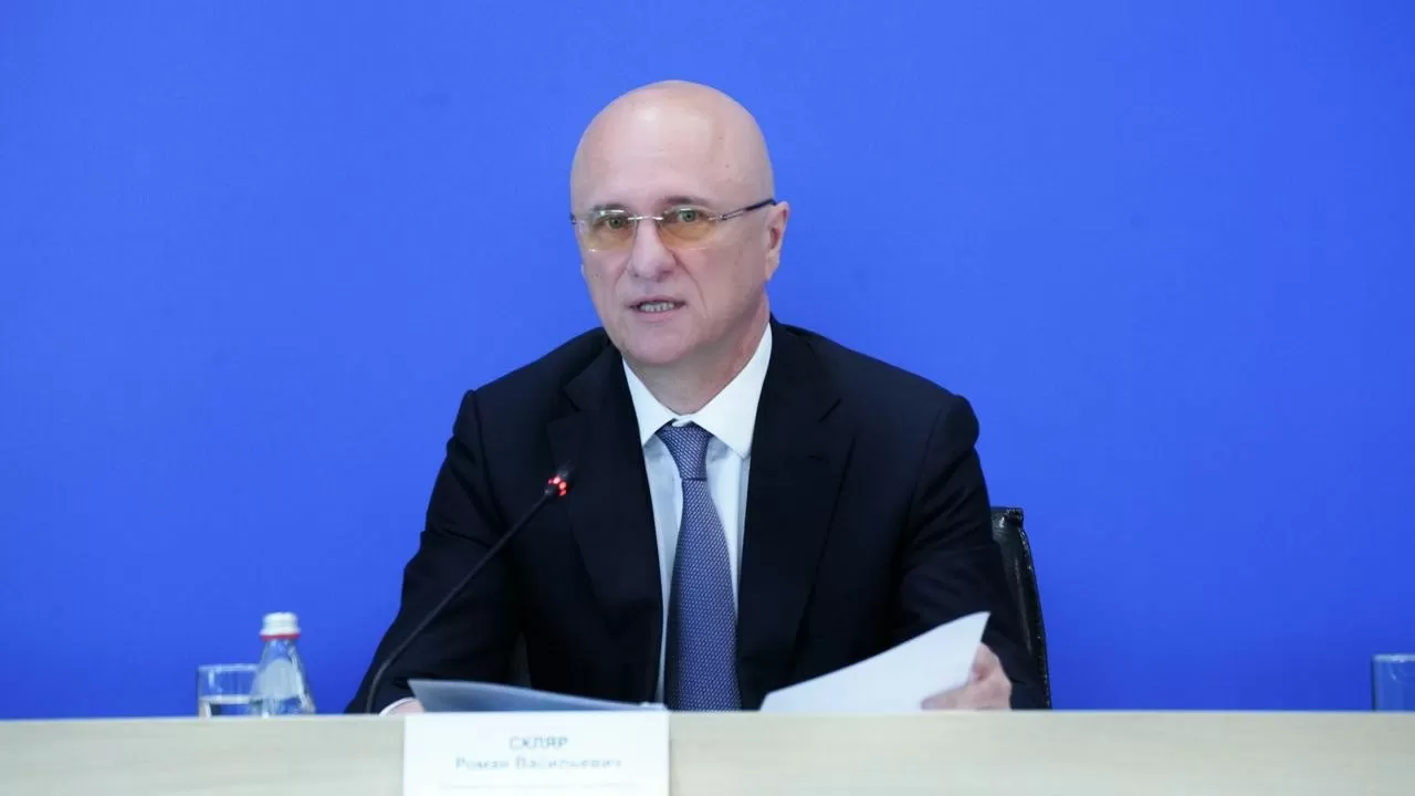Басшылық сенім артып отыр, жұмысымды жалғастыра беремін – Роман Скляр