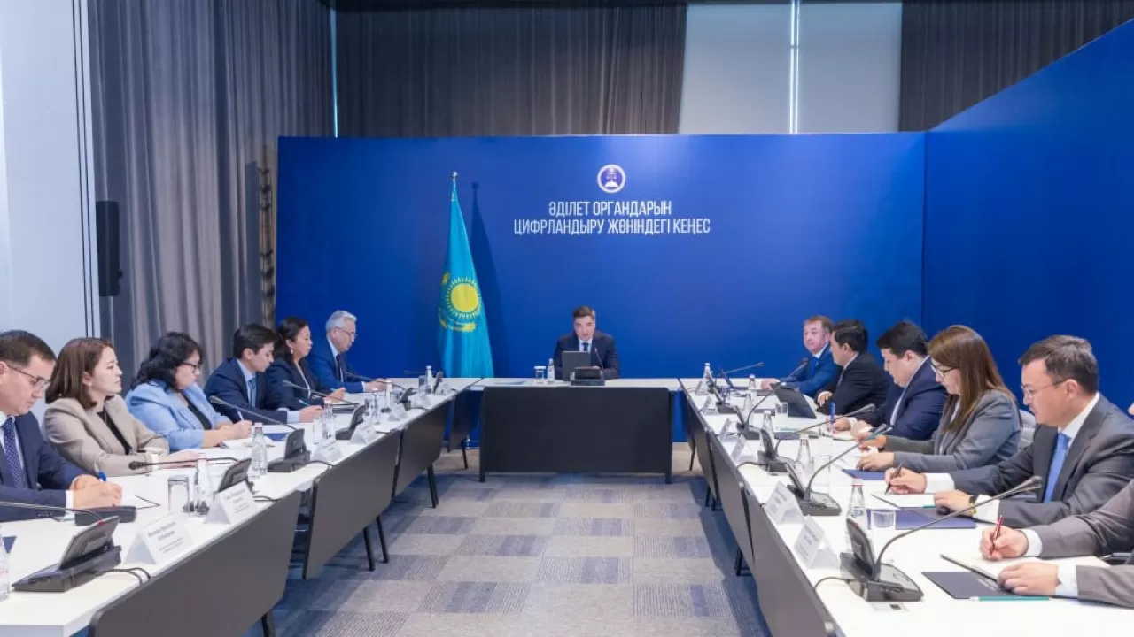 Олжас Бектенов Әділет жүйесінде жаңа цифрлық шешімдерді іске асыруды тапсырды