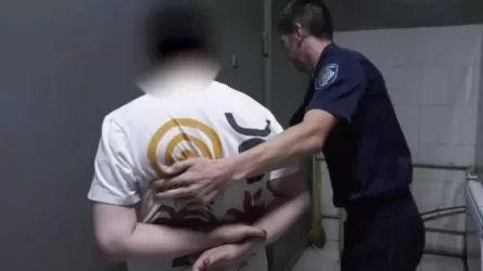Алматыда сүйіктісінің әкесін көшеде пышақтап өлтірді деген күдікті ұсталды