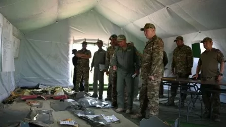 Қорғаныс министрі жоғалған тікұшақты іздеу жұмыстарымен жеке танысты