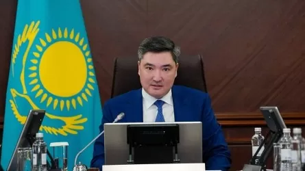 Премьеры Казахстана и России проводят встречу: где и о чем говорят 
