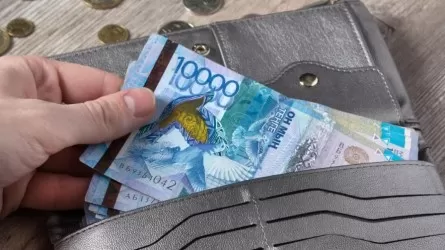 Ақтөбеде алаяқтар зейнеткерлерді алдап, 5 млн теңгесін иемденген