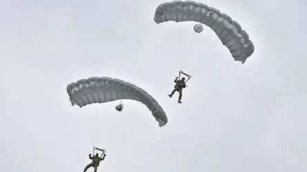 Ақтөбеде парашюті ашылмай қалған курсант қаза тапты