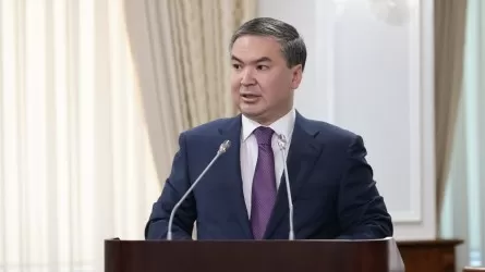 «Назар аударыңыз, металлургияның қарқыны мәз емес!»: Үкімет басшысы министрді сын садағына алды
