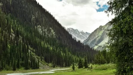 Казахстан номинирован на турпремию Wanderlust 2025 