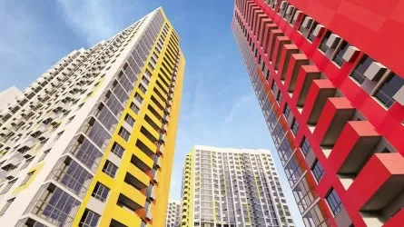 В Казахстане запретят платить наличными за квартиры в новостройках 