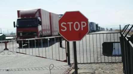 Қазақстанда шекарадан көліктер мен жүктерді өткізу тәртібі өзгереді