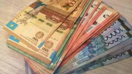 Астанада ерлі-зайыпты науқас баласына ақша жинап, оны құмар ойын мен шетелде қыдыруға жұмсаған