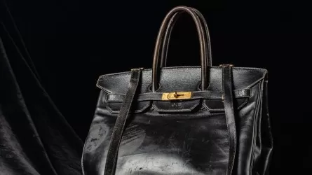 Сумку Hermes Birkin продали с аукциона за 8,6 млн евро