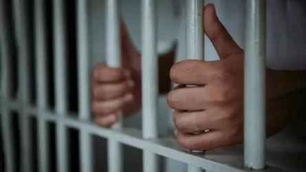 Бұрынғы келіншегін ұжымдасының көзінше өлтірген атыраулық сотталды
