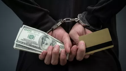 Взятка как система: почему коррупция рушит экономику Казахстана