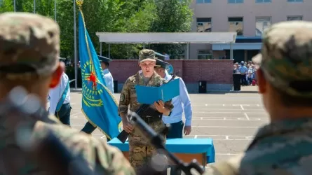В Алматы приняли воинскую присягу более 600 новобранцев Национальной гвардии