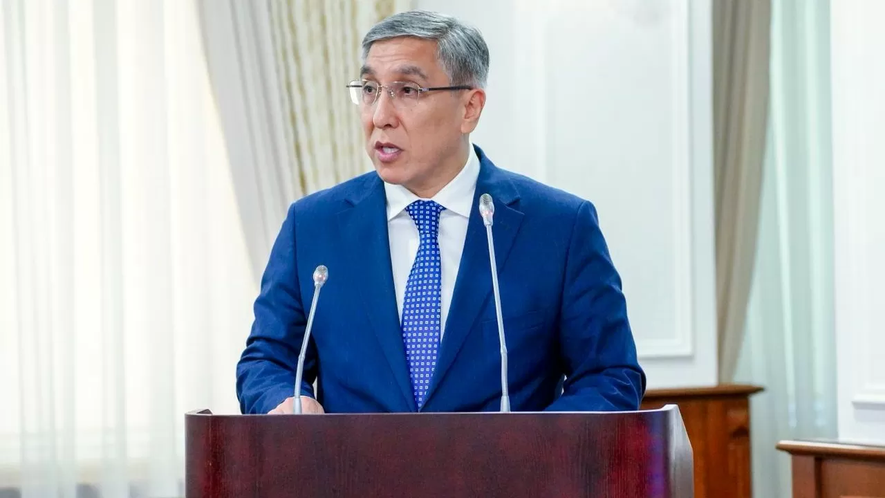Қоғамдық көліктерде балалардың қайырымдылыққа деп ақша жинауы заңды ма?