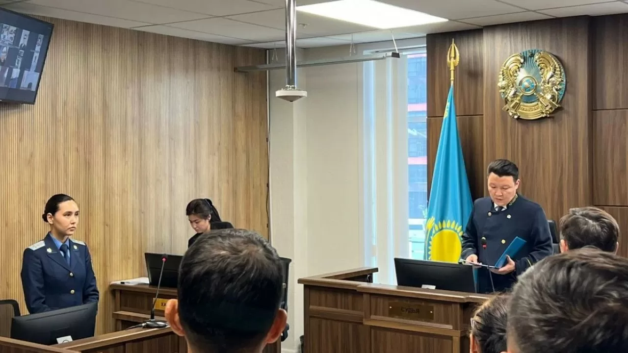 Перизат Қайраттың сотынан тікелей эфир жүргізуге тыйым салынды