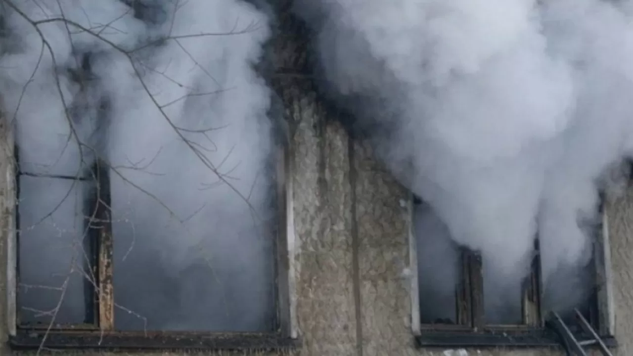 После пожара в СКО казахстанцев призывают избегать большой концентрации дыма   