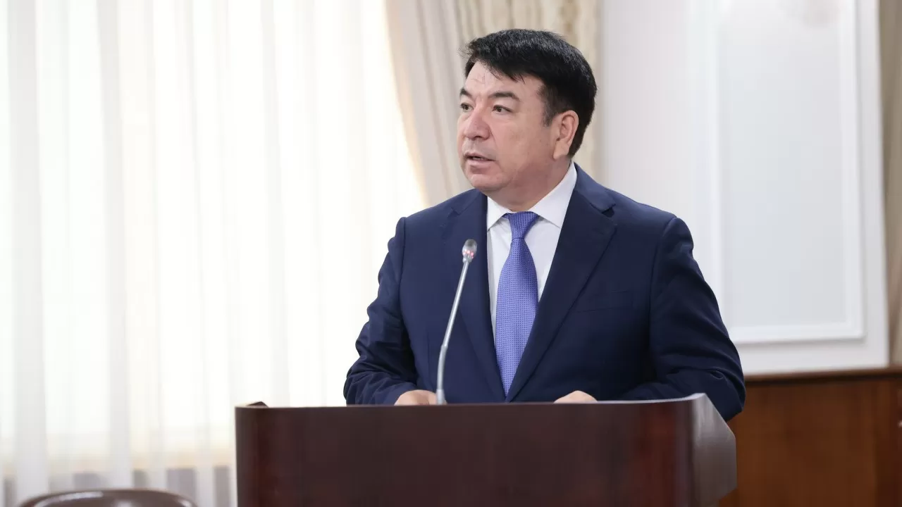Еліміздің бас педагогы мұғалімдерге қуанышты жаңалығын жеткізді 