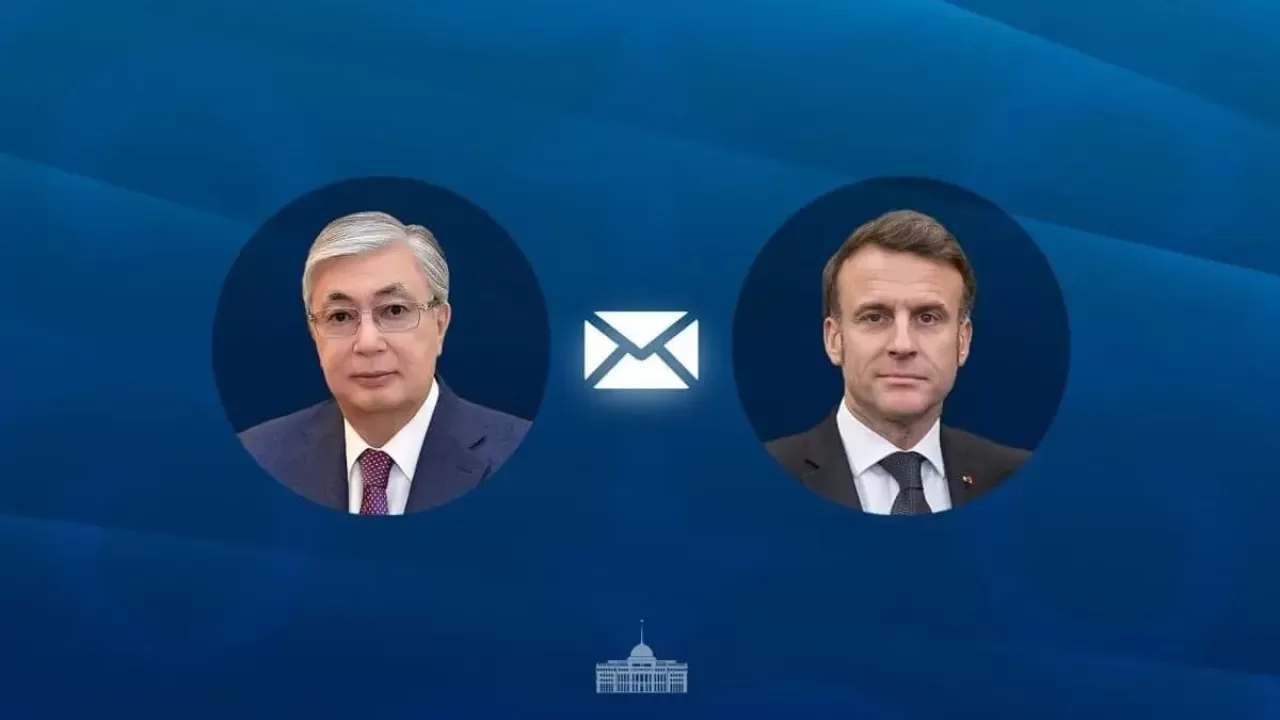 Мемлекет басшысы Франция Президентімен телефон арқылы сөйлесті 