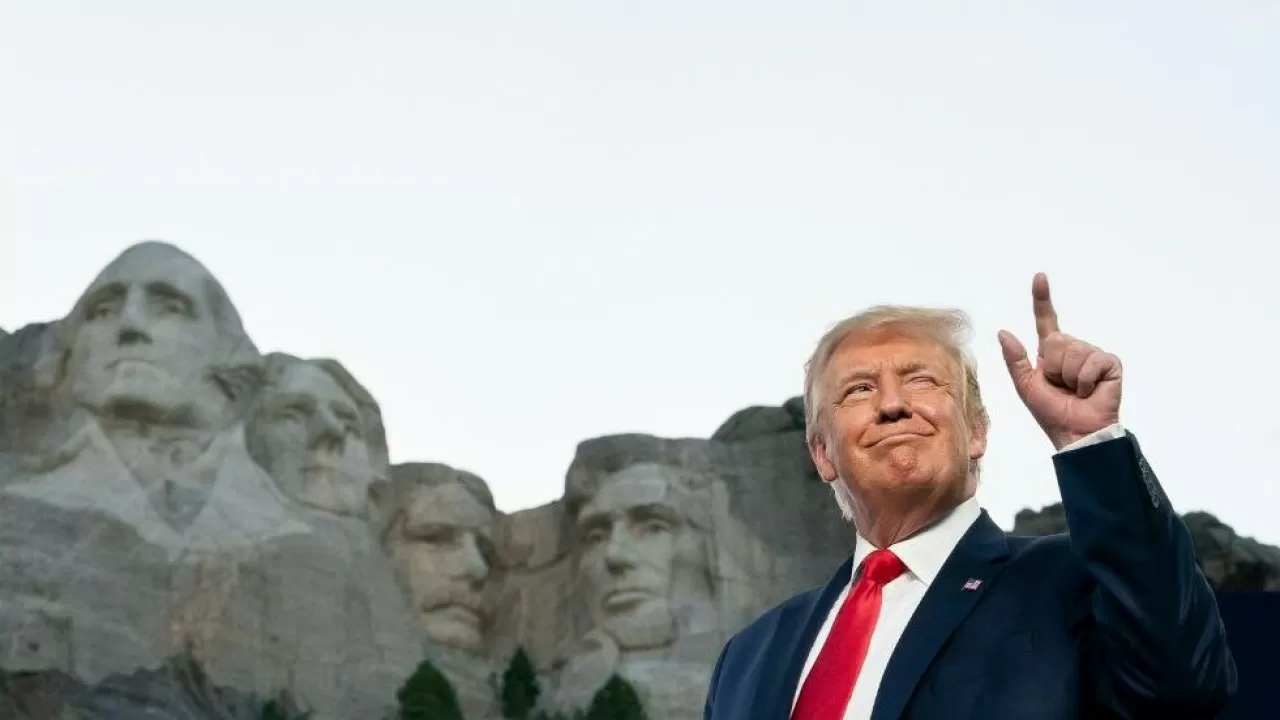 Әйгілі тауда Трамптың бейнесіне орын жоқ
