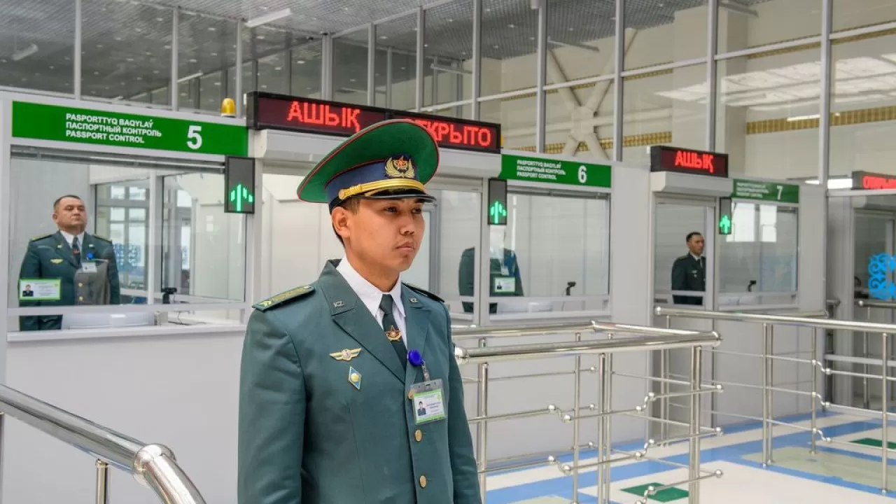 Жыл басынан бері Қазақстаннан 10 мыңнан астам шетелдік шығарып жіберілген