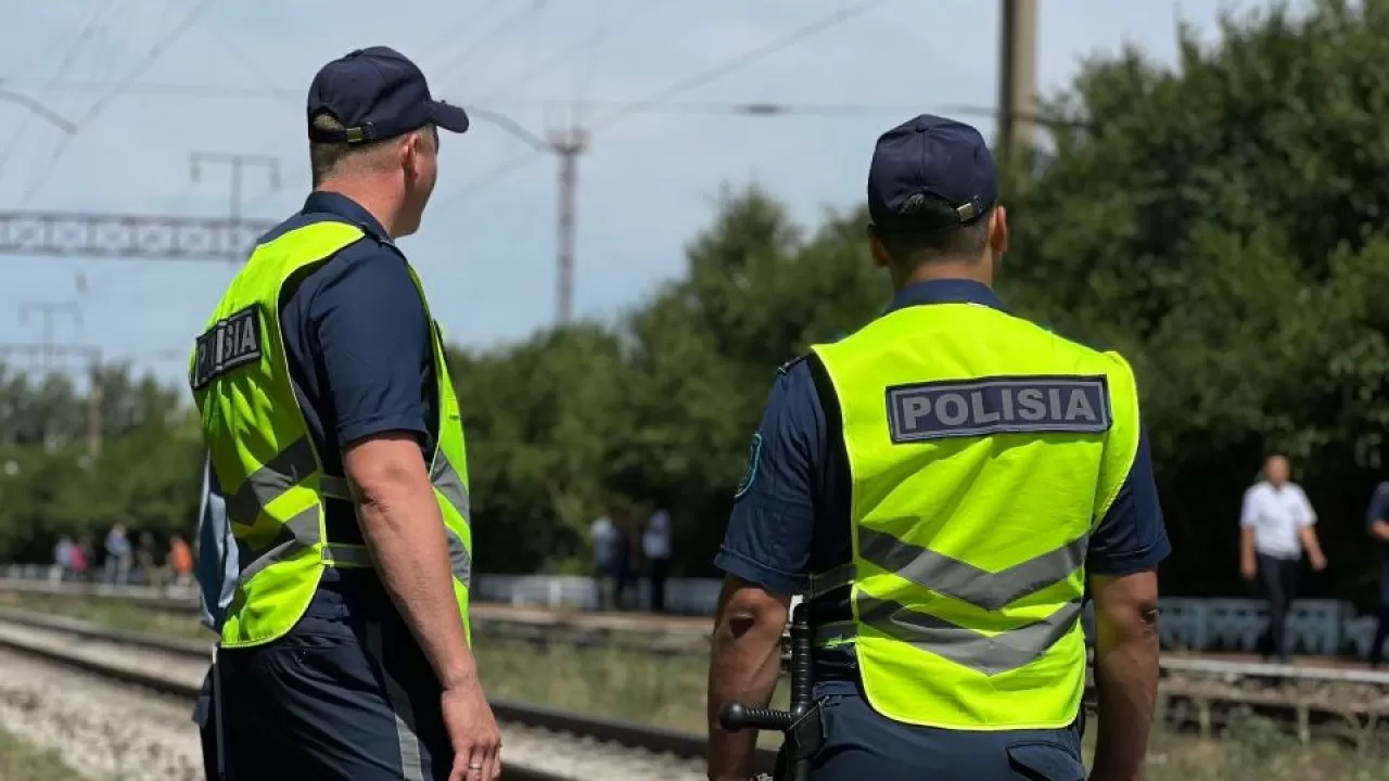 Более 40 человек пострадало в ДТП с поездами в Казахстане