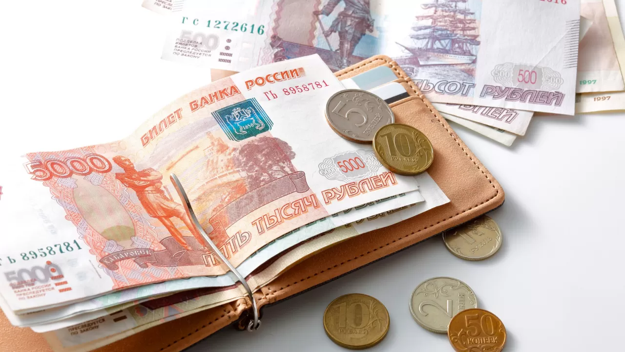 Қазақстандықтардың рубльге деген сұранысы азайып жатыр