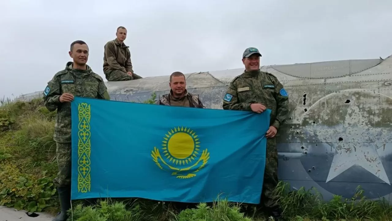 Павлодарские поисковики добрались до Курил 