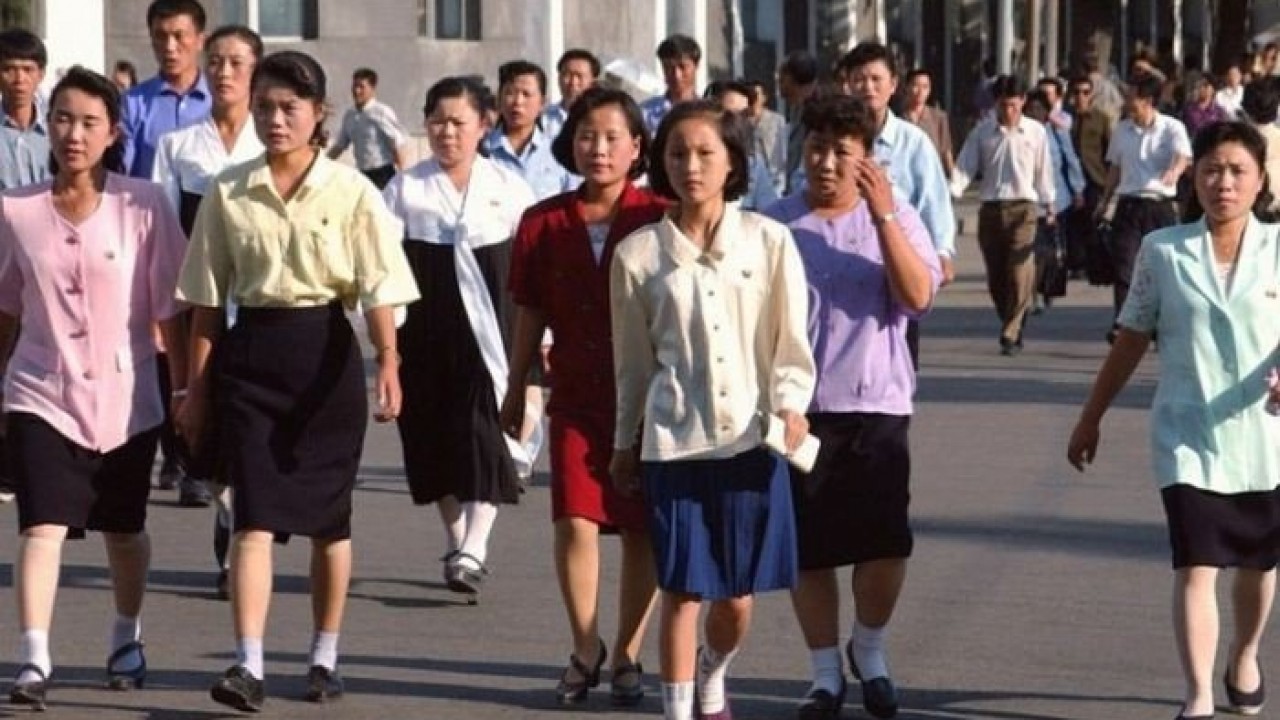 Дилдо бар үлкен бөксенің фотосы