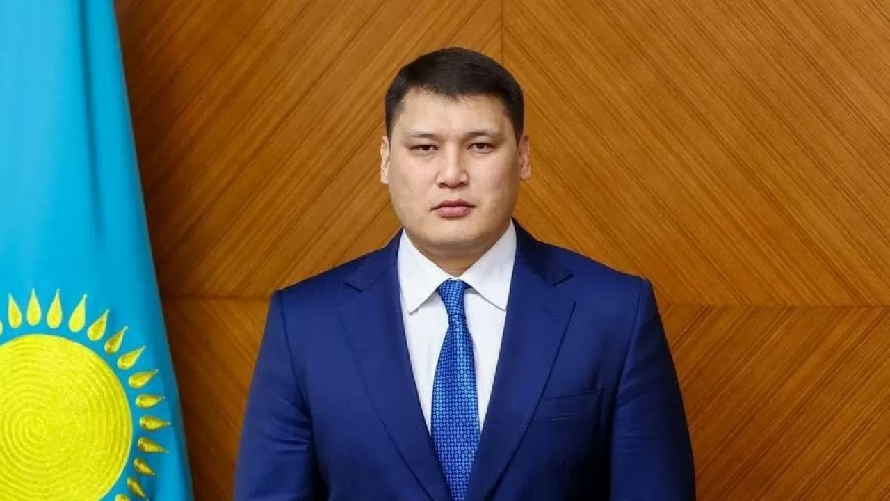 Руслан Берденов покинул пост замакима Шымкента