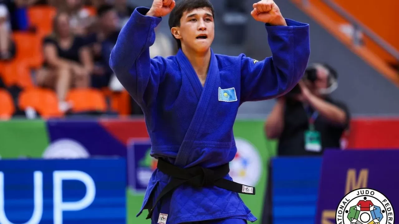 Казахстанец  стал бронзовым призером чемпионата мира по дзюдо среди кадетов