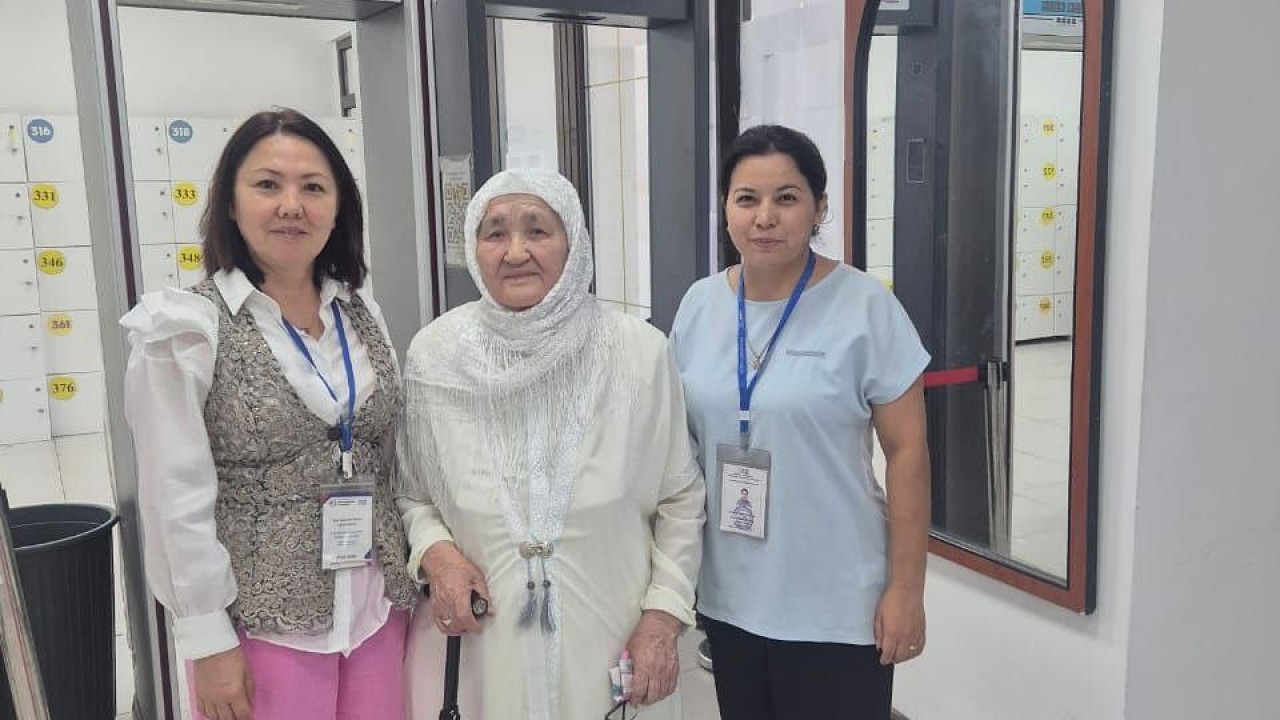 Массажист әйелді ұрып жіберді.