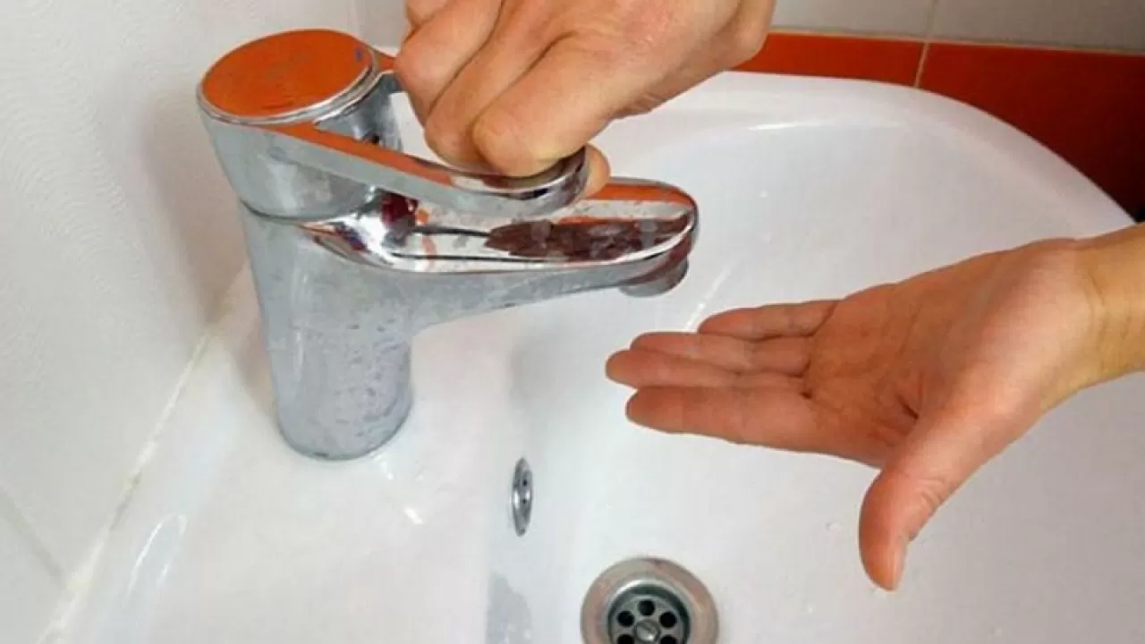 Жители некоторых улиц Алматы останутся без воды на сутки