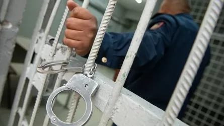 Ақтөбеде келіншегін ұрып өлтірген адам 8 жылға сотталды