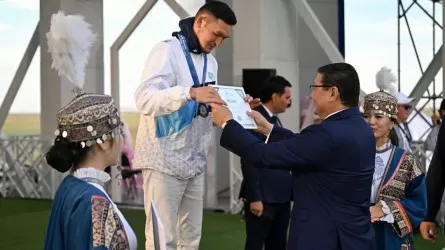Абай Құнанбайұлының 180 жылдығына арналған аламан бәйгеде Павлодардың жылқысы бірінші келді